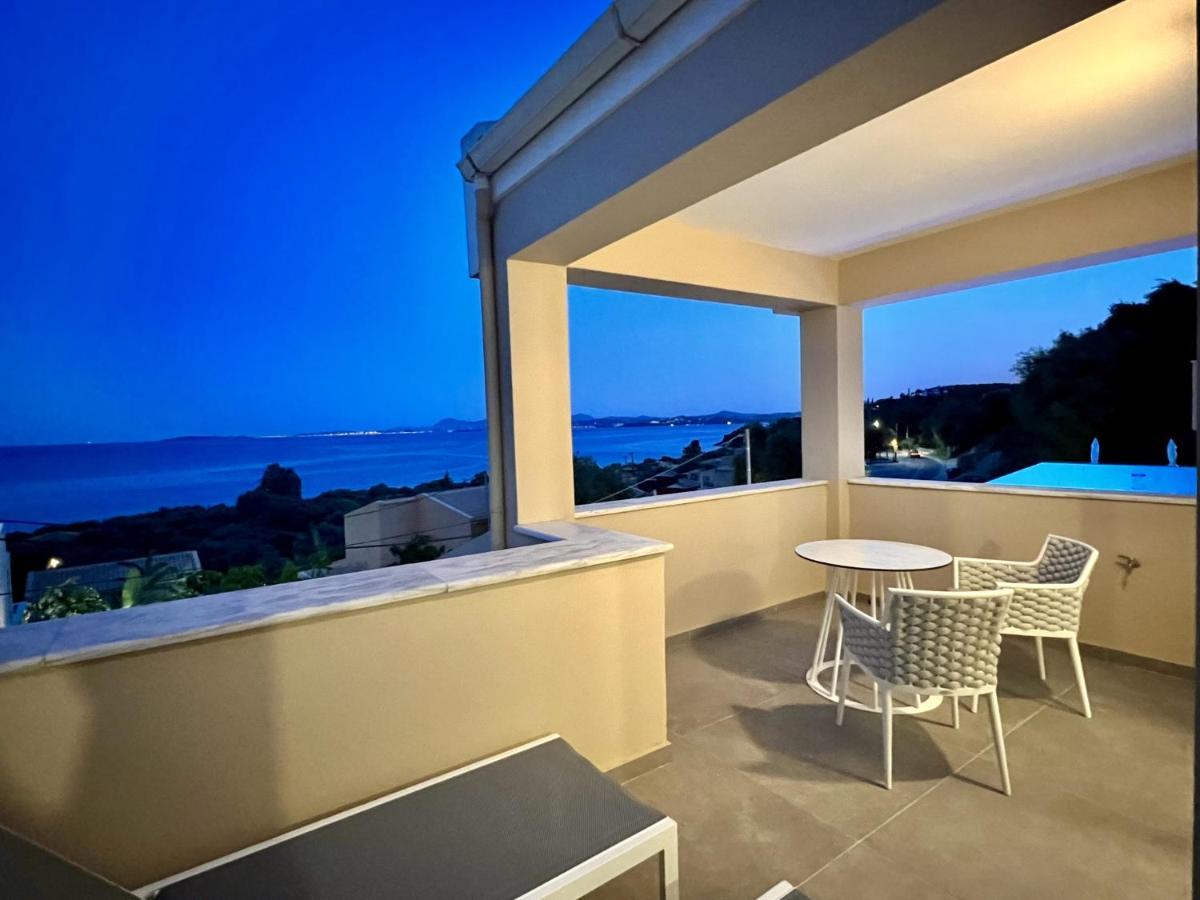 Luxury Villa Barbati Sun With Private Pool By Dadovillas Εξωτερικό φωτογραφία