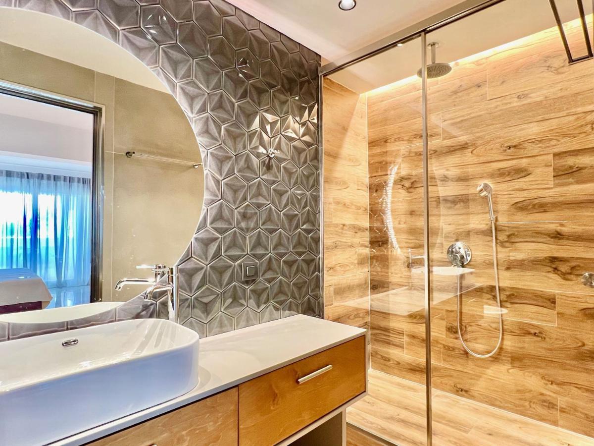 Luxury Villa Barbati Sun With Private Pool By Dadovillas Εξωτερικό φωτογραφία